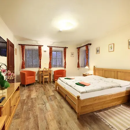 Tilia 3* Чески-Крумлов