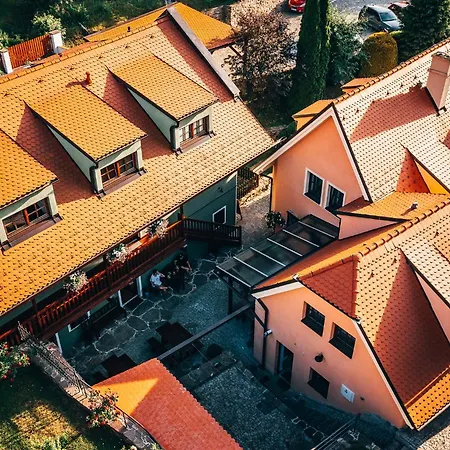 提戀膳食公寓 Cesky Krumlov