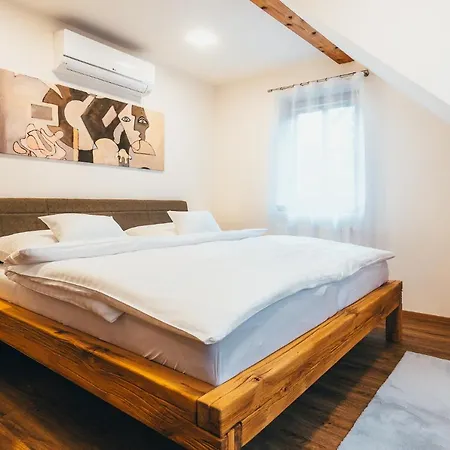 Tilia Konukevi Český Krumlov