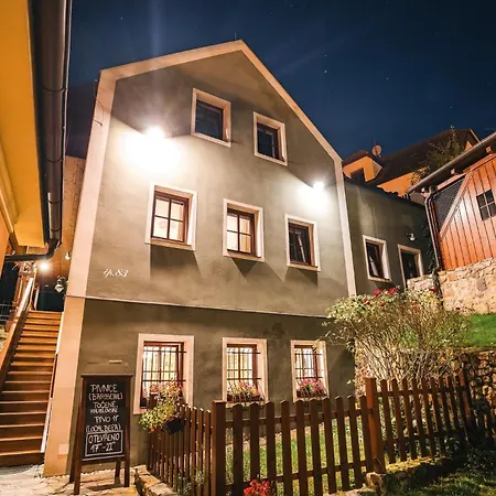 Tilia Guest house